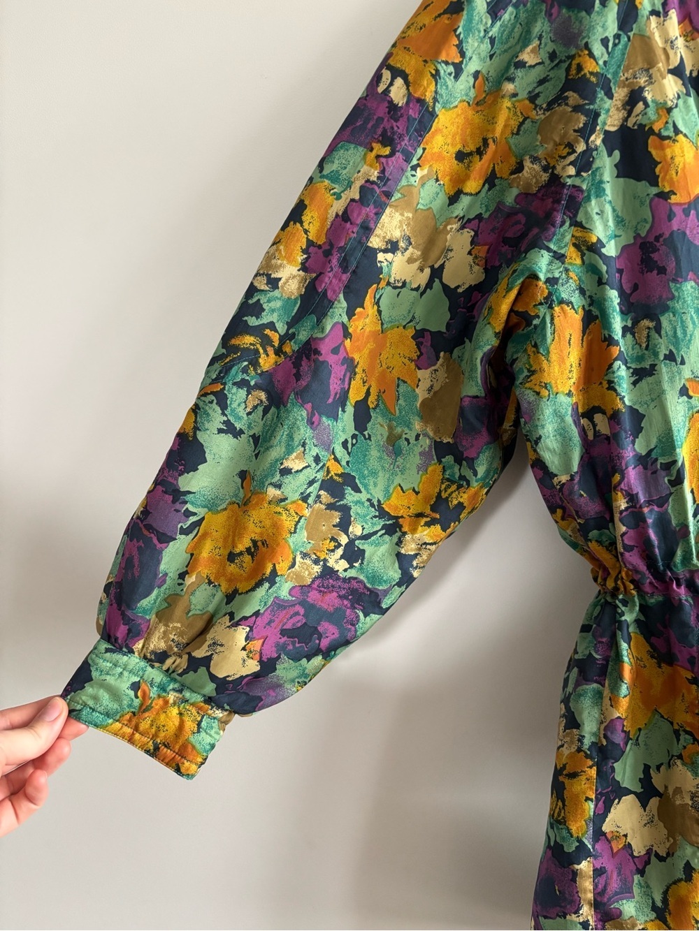 Vintage 100% Silk Rare Floral Utility Anorak Jacket in Green, Yellow & Purple - Picture 5 of 16